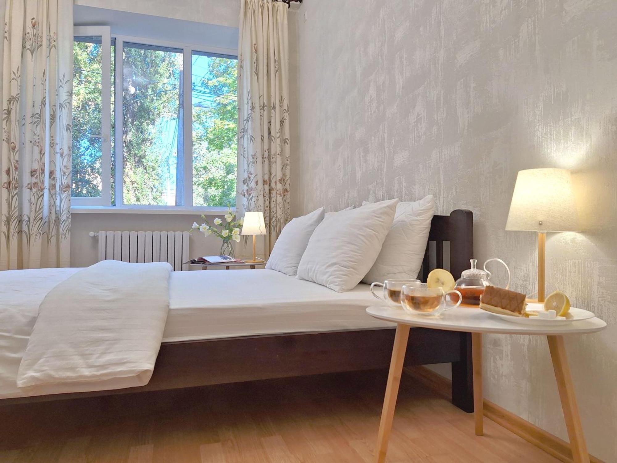 Однокімна Квартира Біля Каштанової Алеї У Центрі Полтави Мережа Alexapartments Документи Для Відряджень Безконтатне Заселення 24-7 Poltava Dış mekan fotoğraf